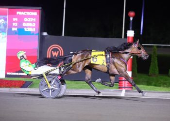 Sweet win for Sugar Packet in $385,000 Peaceful Way