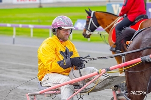 Quinella landed by Voak