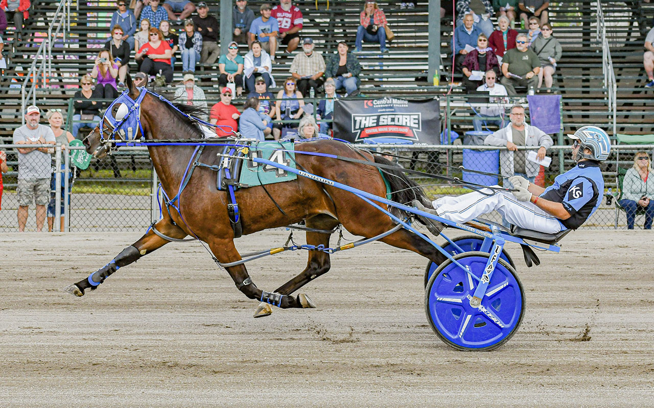 Snowonthepines maintains unblemished record 1