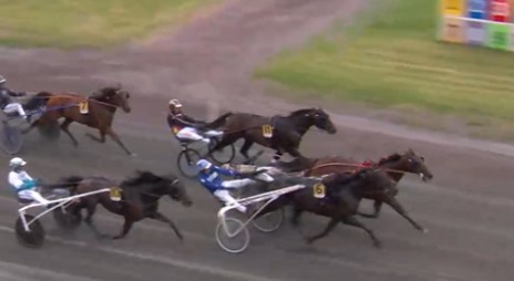 Bengan wins STL Gold at Farjestad 1