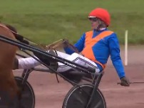 Jeannette Priory wins 10th Leg Grand National du Trot 2