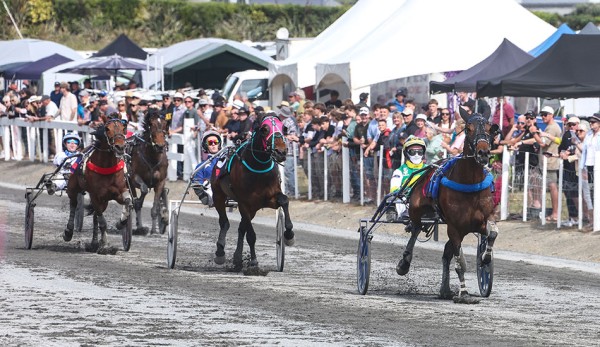 Gary Hall Jnr off to a flier in WDC 2025 1