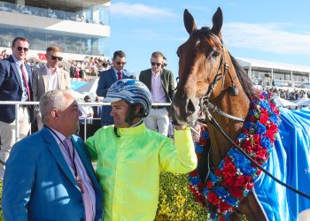 Kingman with Mick Harvey and Luke McCarthy (Race Images Photo)