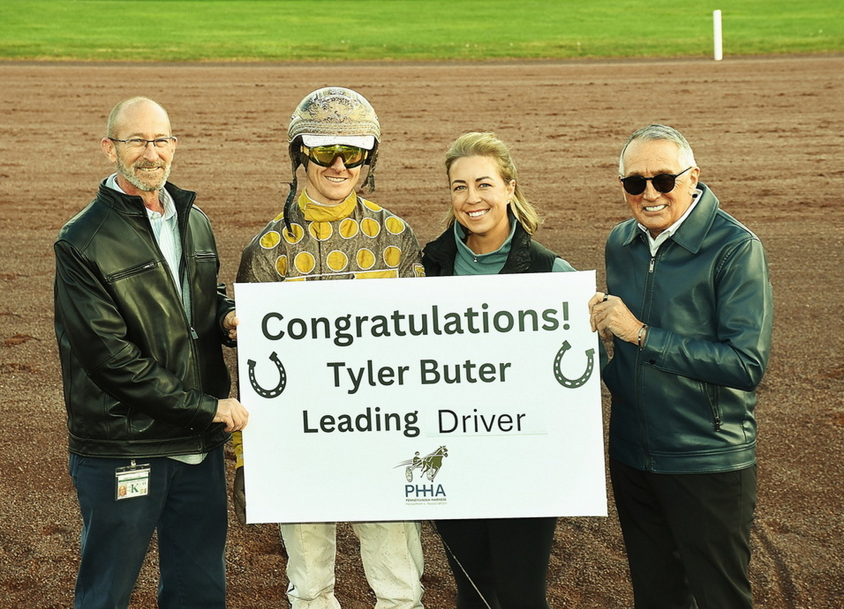 Tyler Buter caps breakout season with 300th win 1