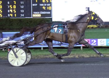 Maximus Miki stuns in 1:47.3