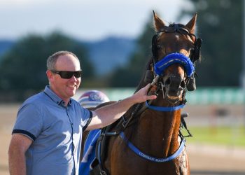 Itzmineontheline takes Maitland Cup in desperate finish