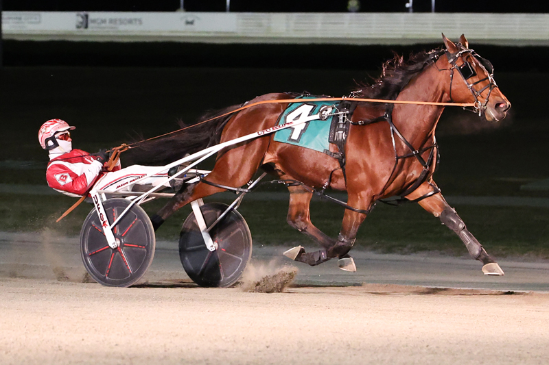 Bartlett, Engblom dominate Yonkers with a triple 1