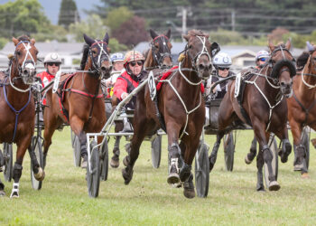 Dark Ghana goes back to back