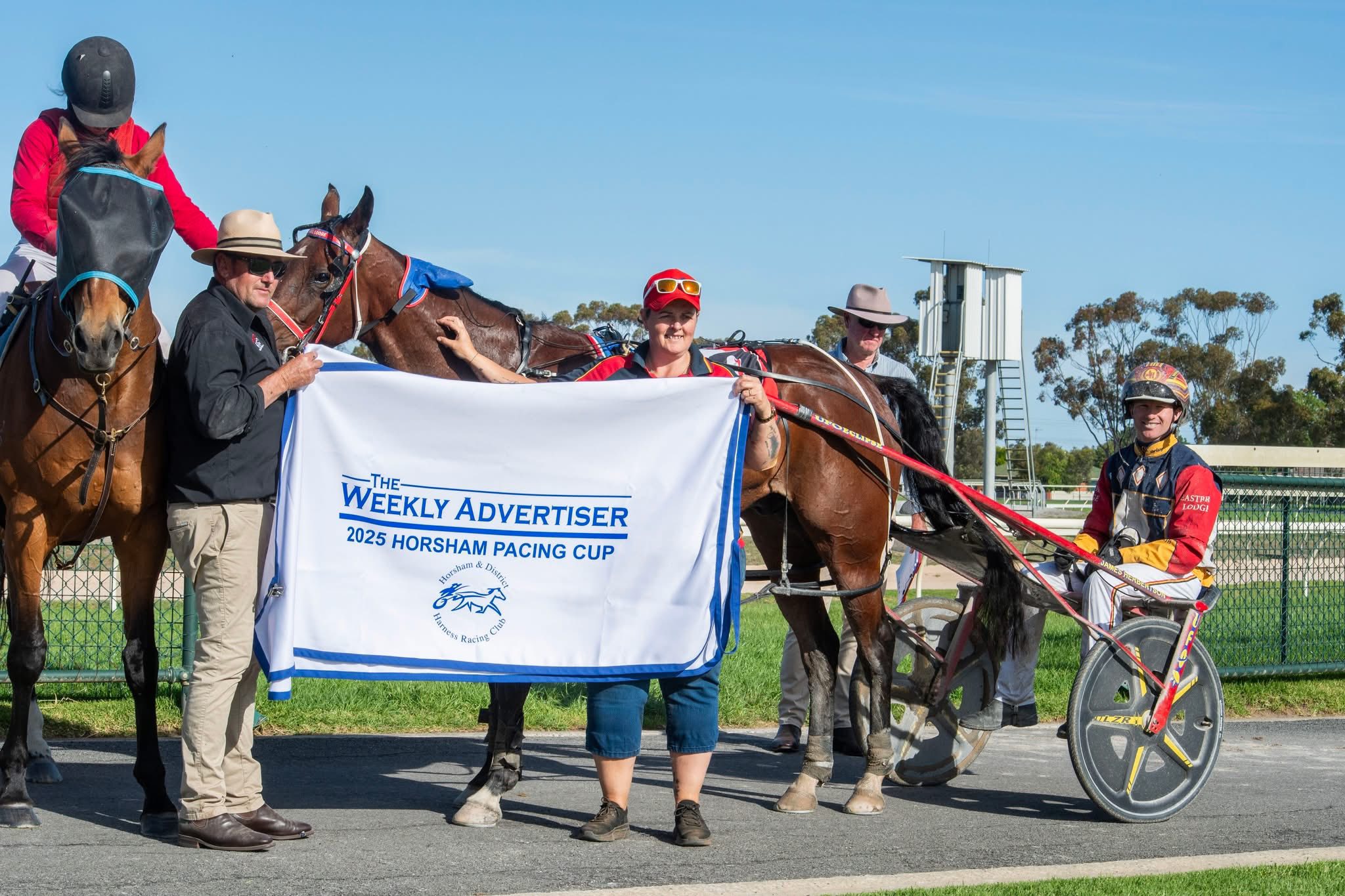 East closes out year with 5 winners in four days 1 Rebecca East and Operative Line