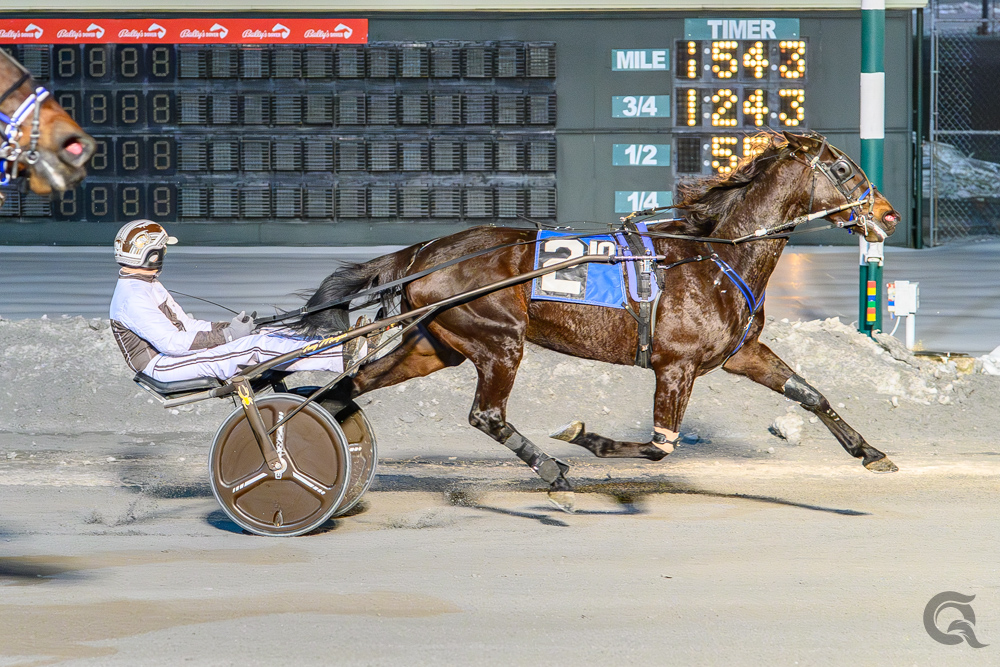 Fruit Snacker rockets to victory at Bally's Dover on Tuesday night