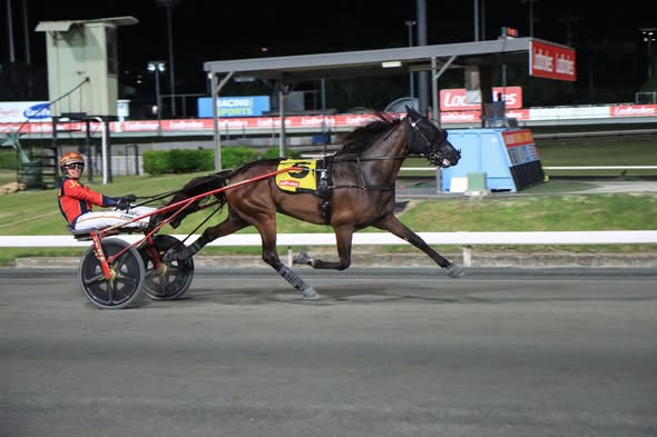 Close call in Ultimate Drivers Challenge with James Herbertson leading
